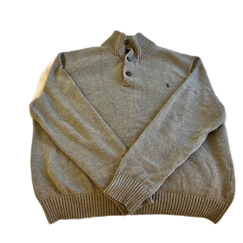 Ralph Lauren Polo XL men’s sweater. Grey with green polo insignia.